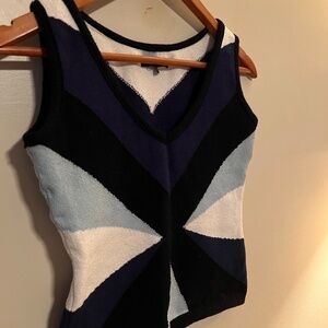 Bette Paige Sleeveless Blue & White Sweater Vest - Size S